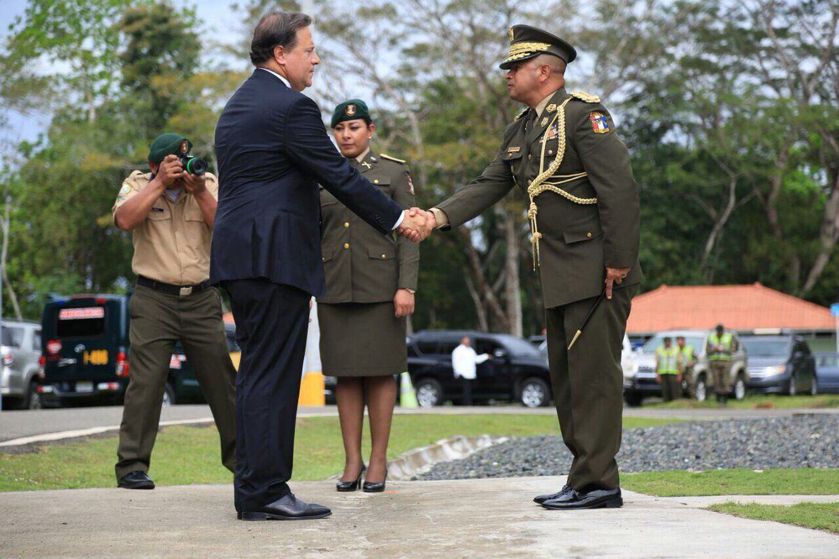 Presidente Varela designa a comisionado Estrada nuevo director del Senafront