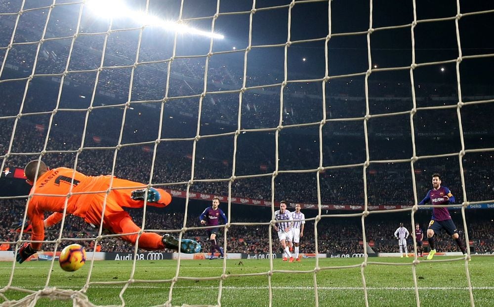 Jordi Masip se lleva los aplausos de Camp Nou; le tapó un penal a Messi