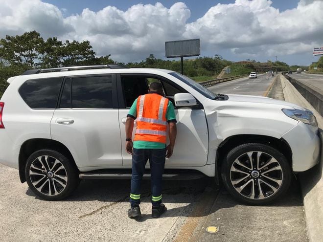 No llegó a Noche Buena.Con fusil de guerra lo acribillan desde auto en marcha