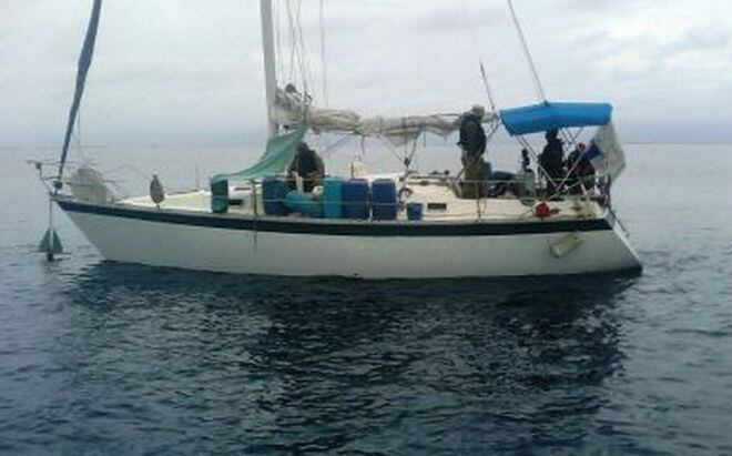 700 paquetes de droga son decomisados en un velero en Guna Yala