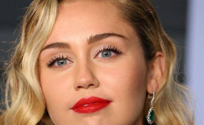 Liam Hemsworth desmiente problemas con Miley Cyrus
