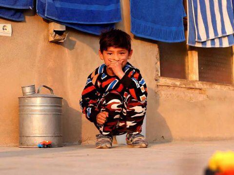 Niño afgano que conoció a Messi ahora es perseguido por terroristas