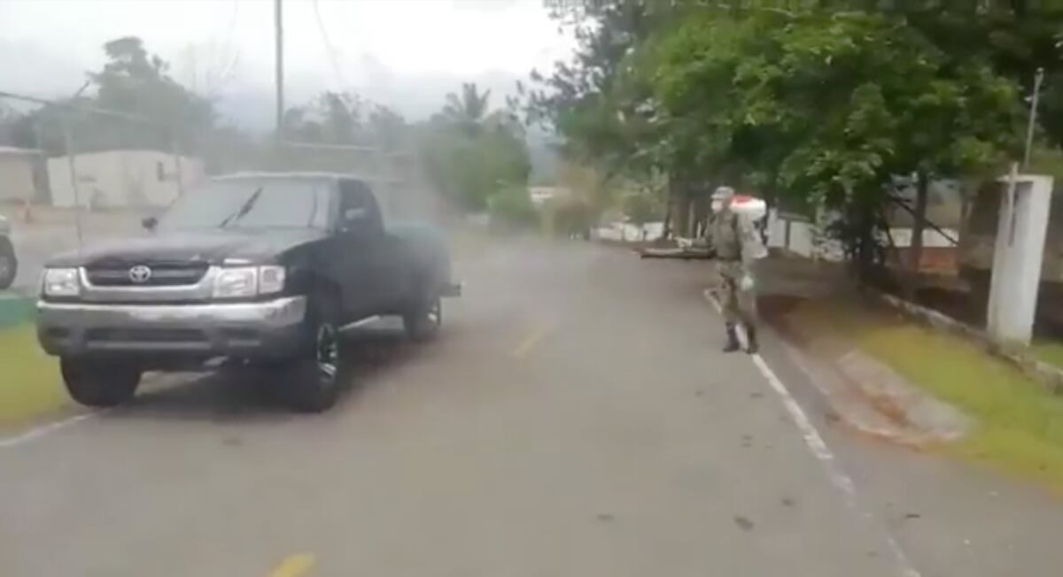 Escándalo en Chiriquí. Senafront conduce a sospechoso de coronavirus que violentó la cuarentena. Video