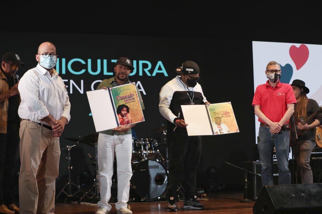 Destacan la carrera musical de dos pioneros del reggae en español en Panamá