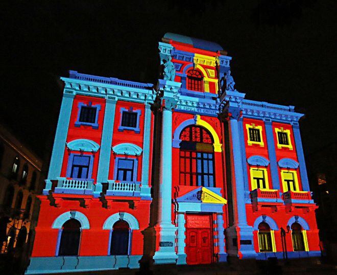¡WAO! El Palacio Municipal se iluminará hoy con imágenes alusivas a la patria