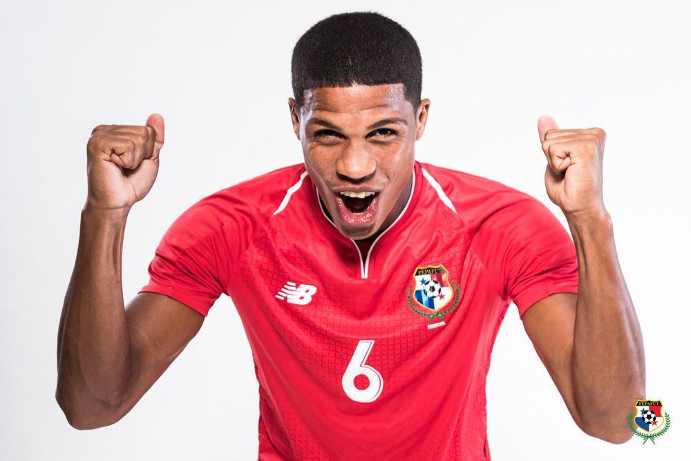 Walker reemplaza a Godoy quien es baja en la Copa Oro por lesión +Video
