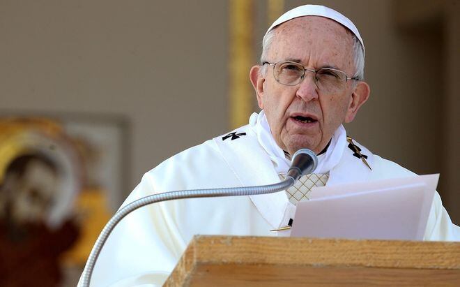 El Papa anima al diálogo contra la guerra y la carestía en Yemen