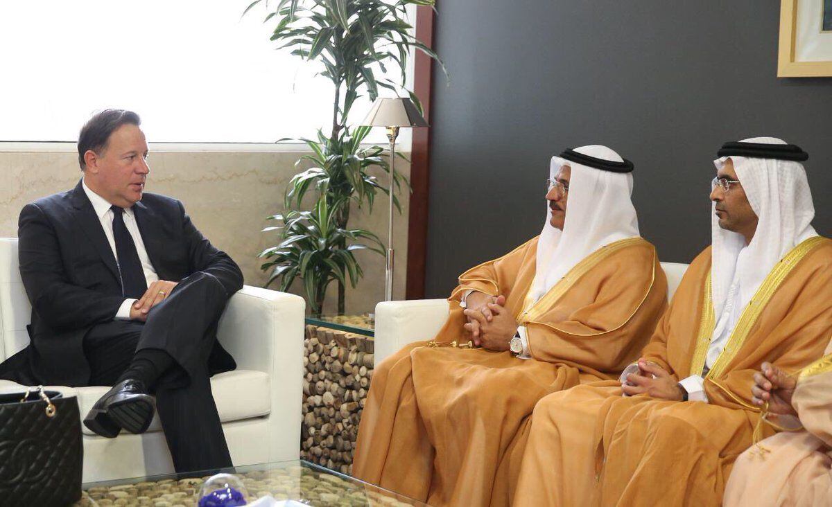 ¿Qué hace Juan Carlos Varela en Emiratos Árabes Unidos?