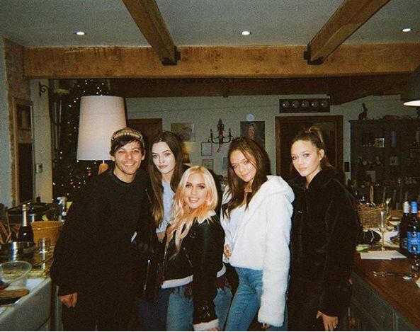 Hermana de un ex One Direction falleció a los 18 años de un infarto