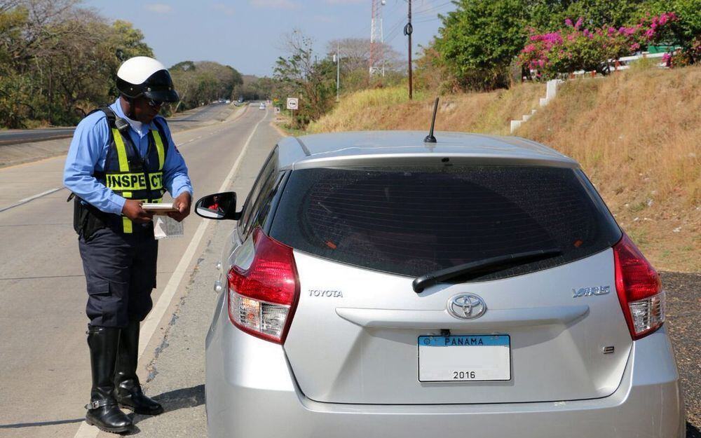 Unos 33 borrachos se atrevieron a tomar el carro en Fiestas Patrias