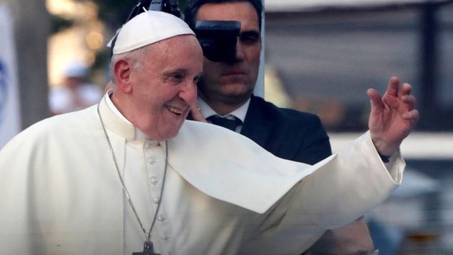 El papa iniciará actos en Panamá con discurso a autoridades, obispos y jóvenes