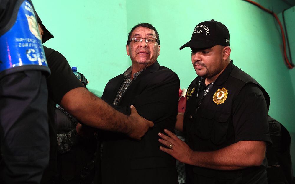 EL GALLERO: Liberan de cargos al exalcalde de Los Santos. Te contamos la razón