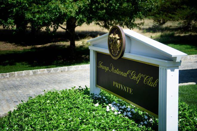 Aseguran que Donald Trump contrata ilegales para que limpien su casa