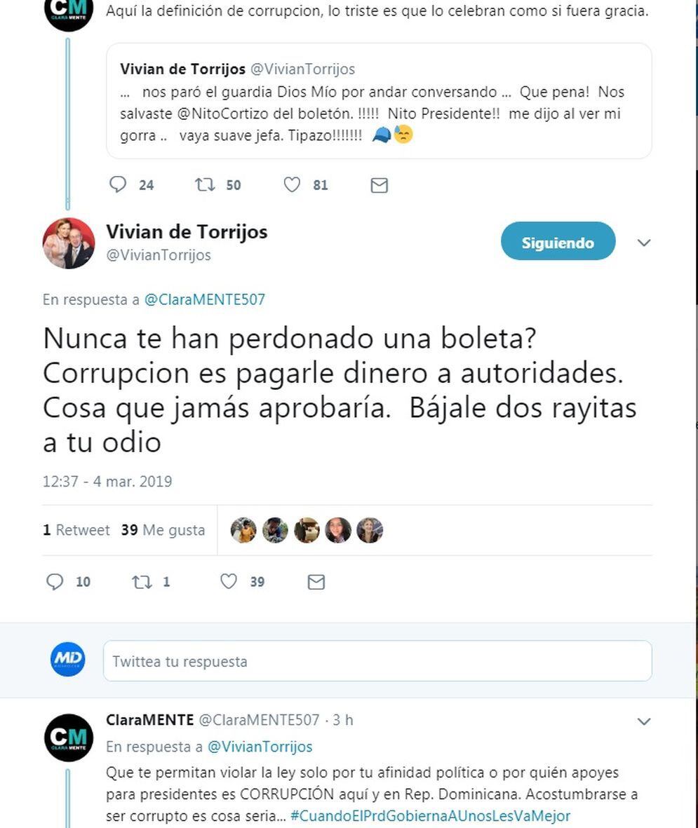 Enciende redes. A Vivian de Torrijos le perdonan boleta y le caen en pandilla
