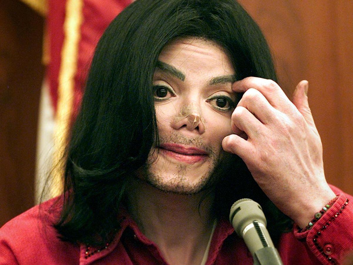 Los inéditos y escalofriantes detalles del cuerpo de Michael Jackson que revela nuevo documental