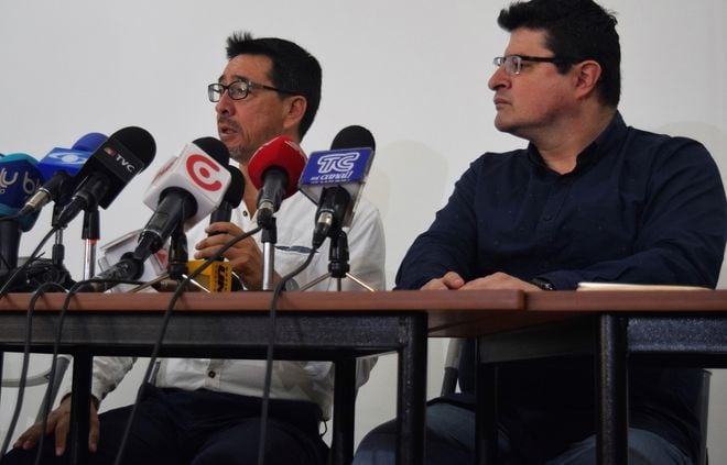 Familiares de los periodistas asesinados en Ecuador piden una investigación