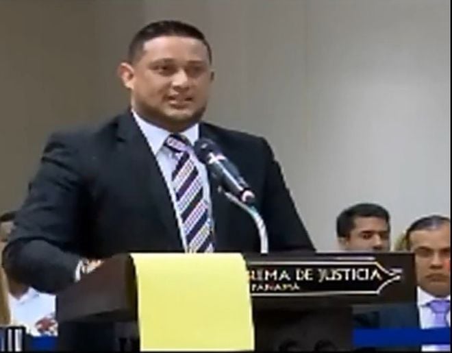 Ricardo Martinelli dice que no se fue huyendo de Panamá y que se merece  fianza