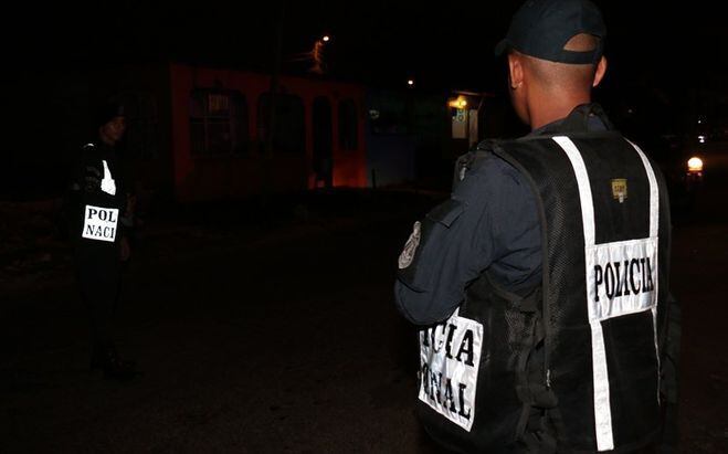 Hombre asesinó a su mujer estrangulándola con una correa