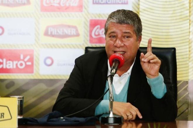Hernán Gómez pide humildad en Ecuador, 'respetar un poquito más'