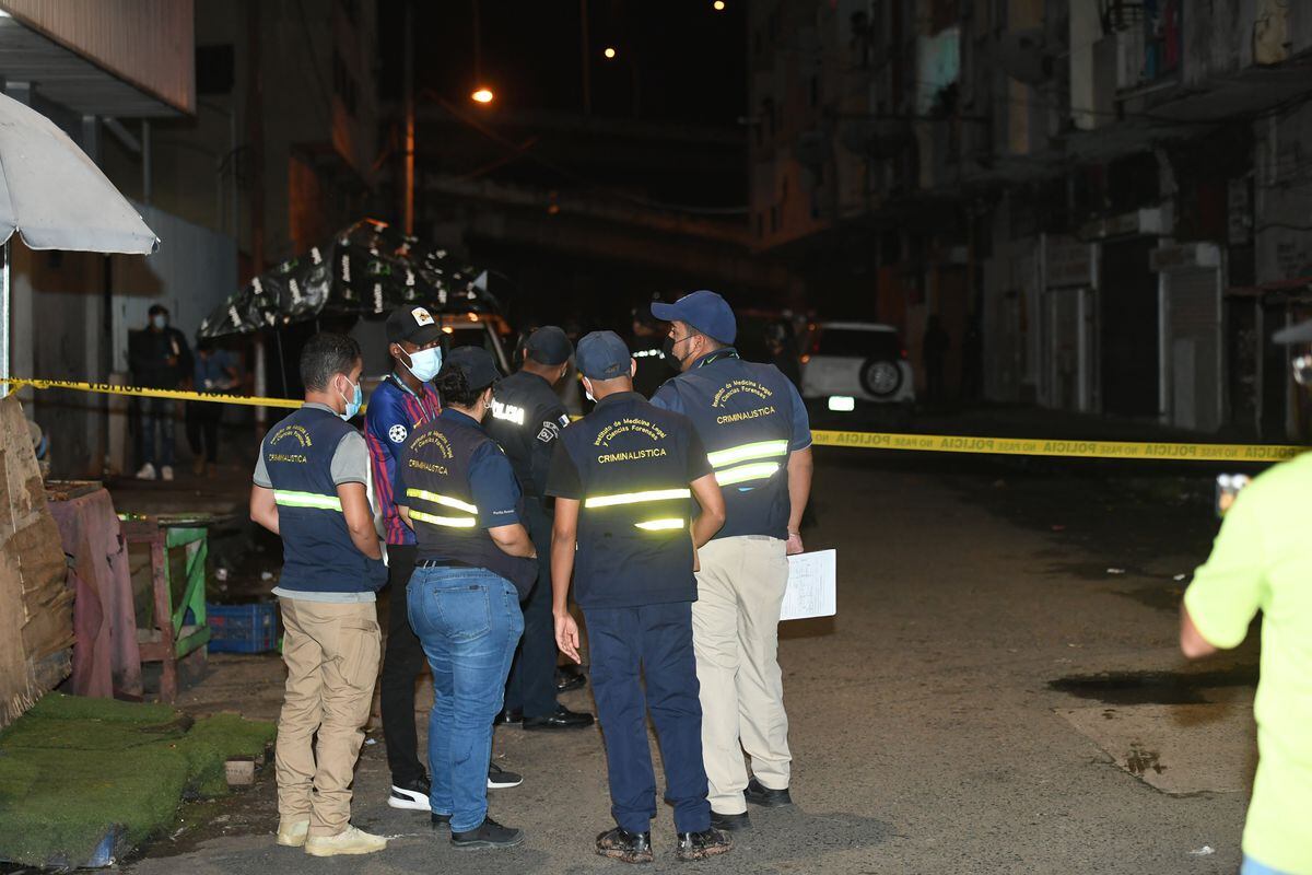 Presunto delincuente murió abatido a tiros por unidades de la Policía Nacional en San Miguel. Video