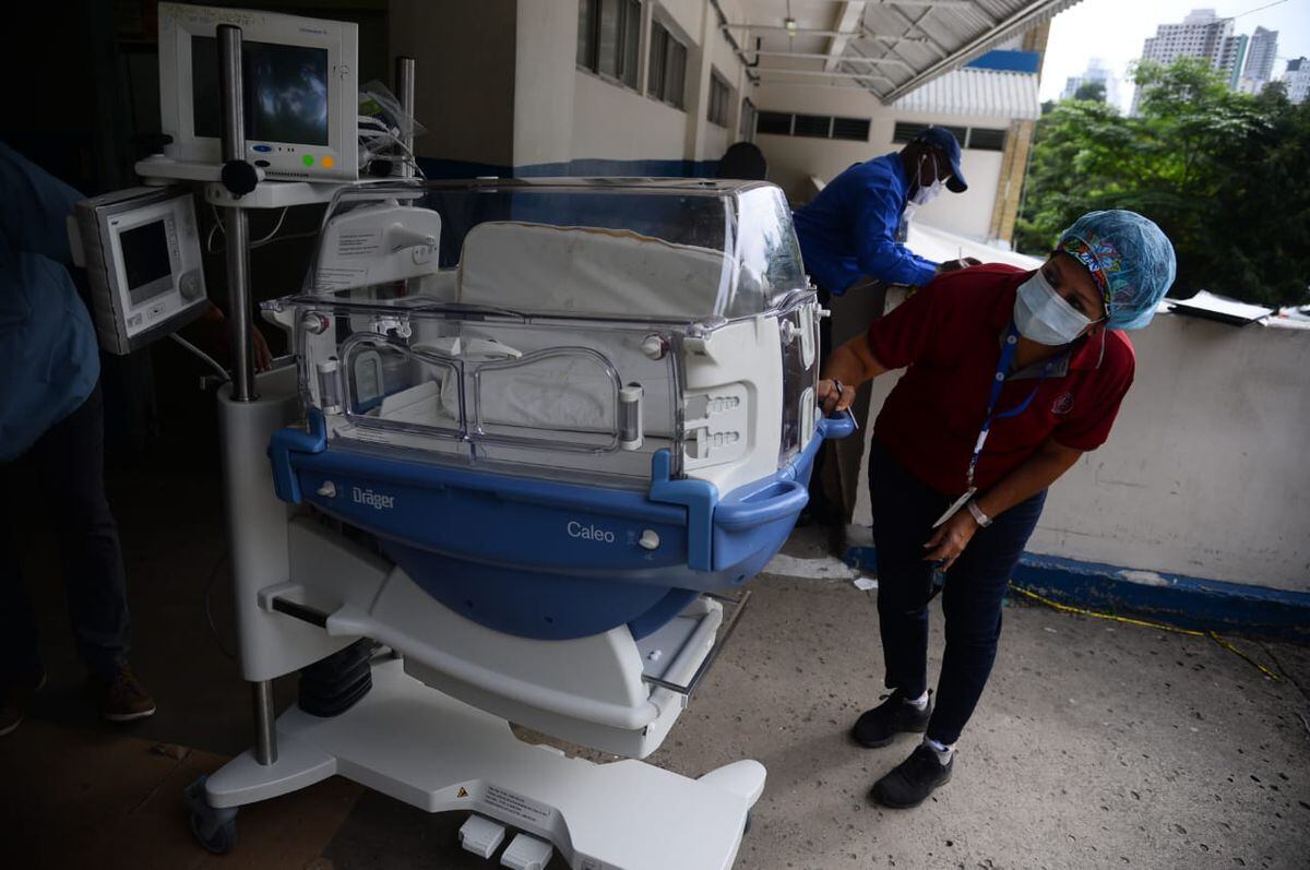 Realizan traslado de neonatos al hospital Irma De Lourdes Tzanetatos 