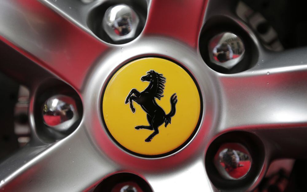 El 60% de los automóviles Ferrari serán híbridos en 2022