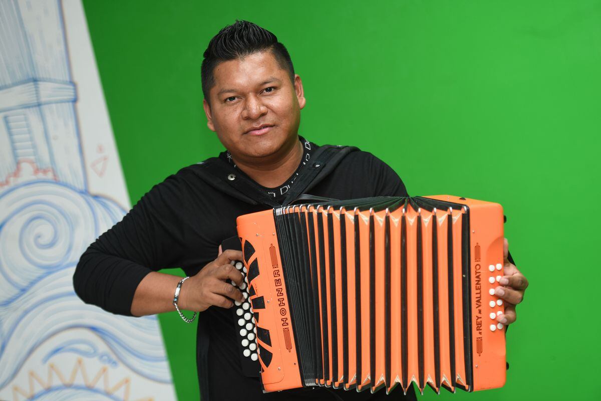 Sabasain Bacorizo, el acordeonista de la comarca emberá que llegará lejos 