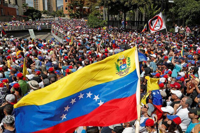 Van 26 muertos en Venezuela tras el anuncio del nuevo Gobierno