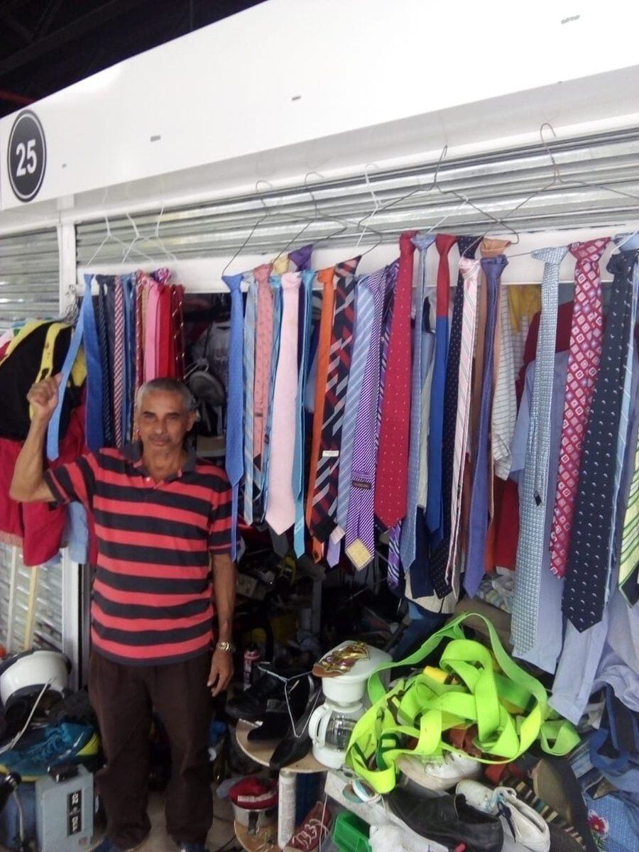 Alcalde Blandón asegura que donó corbatas para que la vendieran en mercadito