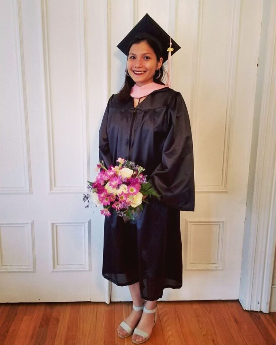 Farándula. La ‘chinita’ Brenda Lau celebra su graduación con un guapetón  +Fotos 
