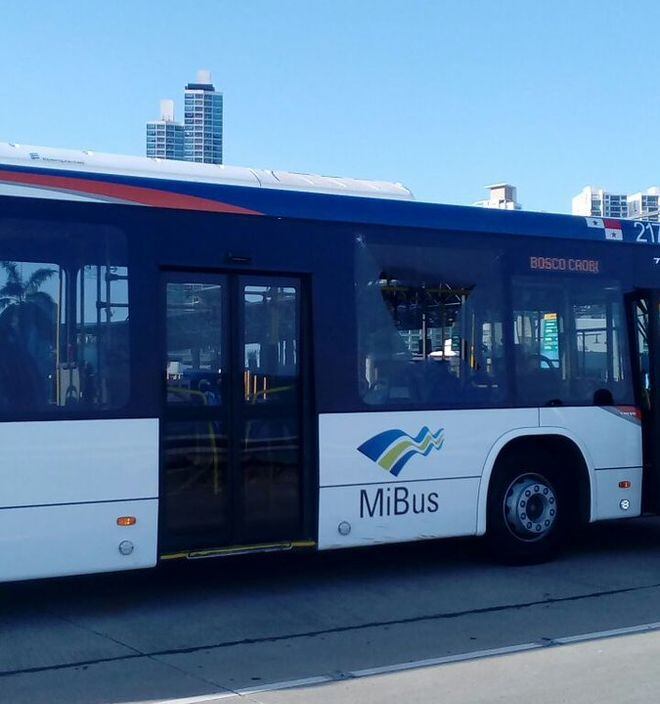 ¡DIOS DEL VERBO! Apedrean a metrobús por Boca la Caja| VIDEO