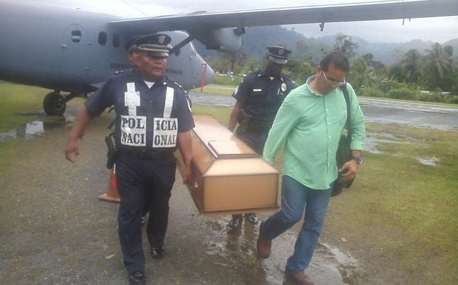 ¡QUÉ DURO! Llegan a Bocas los cuerpos de las víctimas del accidente de Antón