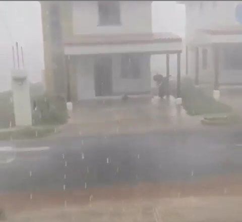Cae granizo en varios sectores de Panamá Oeste. Annette Quinn se pronuncia. Video