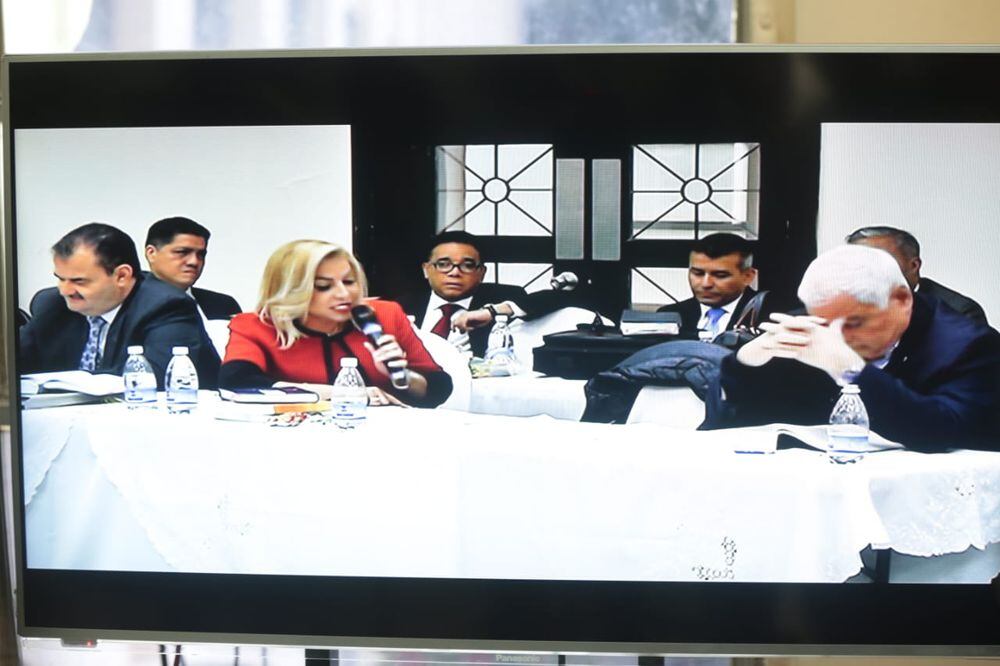 Defensa de Martinelli presenta 28 pruebas testimoniales y 87 documentales
