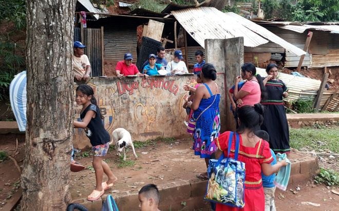 Familias  afectadas por deslizamiento de tierra en Las Mañanitas son evaluadas 