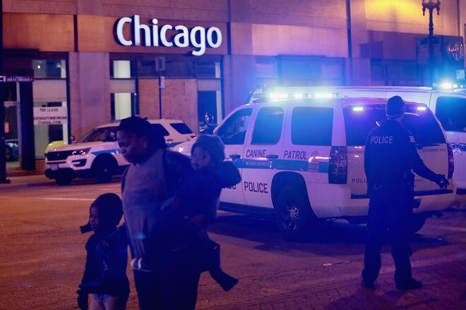Un ex resentido mató a dos mujeres y a un policía en un hospital de Chicago