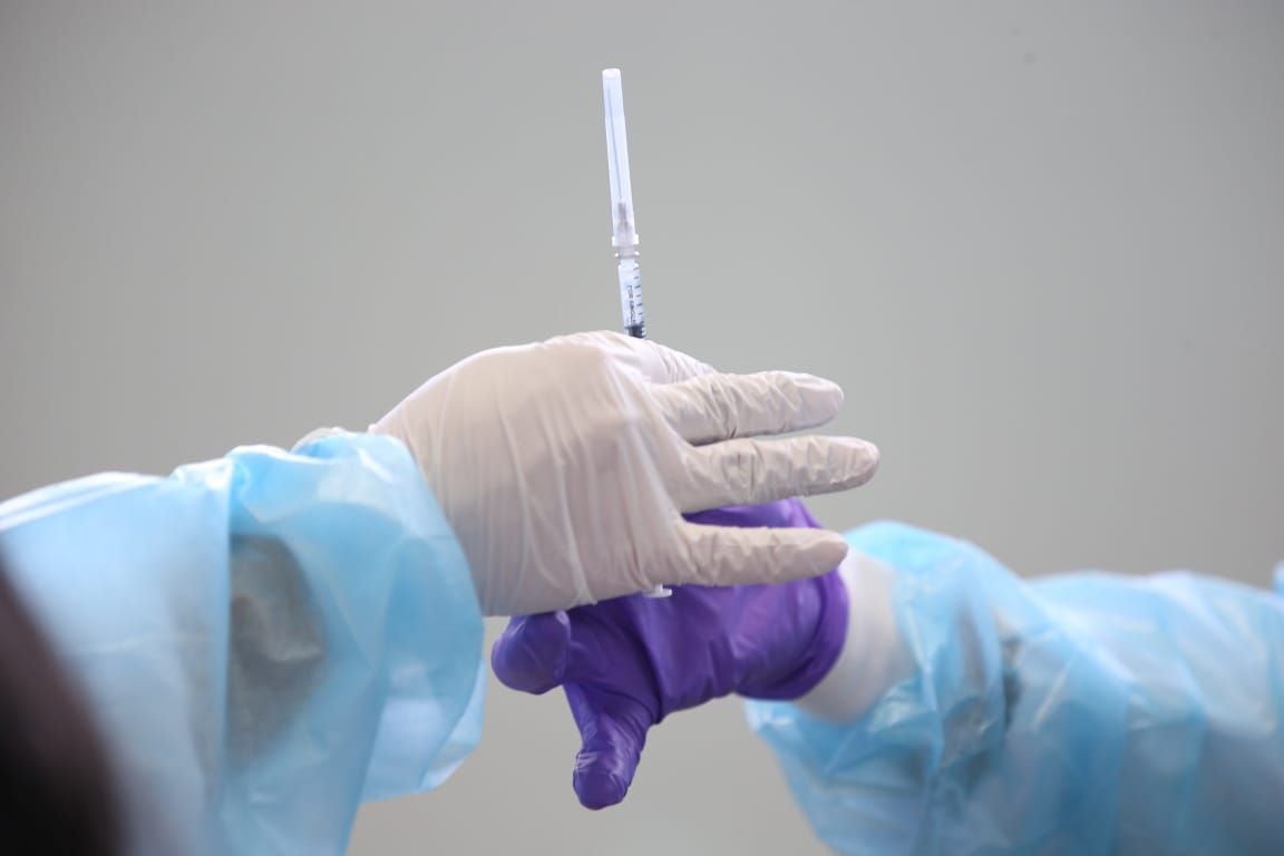 Personal de salud se mantiene en alerta, reclaman su vacuna contra la covid-19