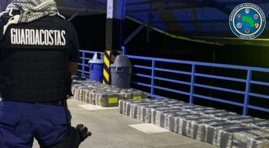 Decomisan casi una tonelada de cocaína cerca a Punta Burica