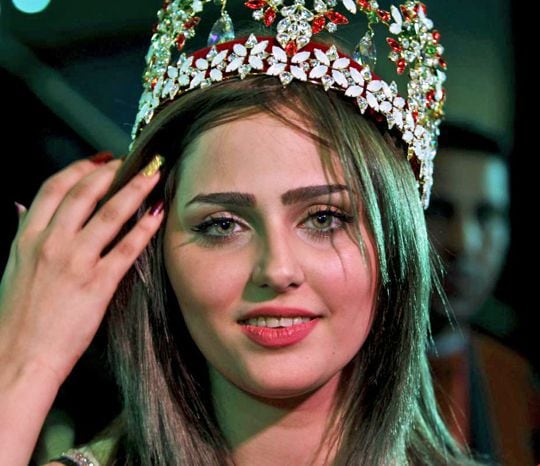 Miss Irak denuncia que la amenazaron de muerte por ser famosa