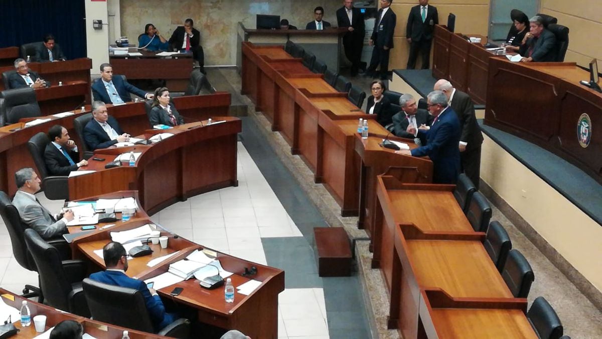 Pleno de la Asamblea ratifica a Olmedo Arrocha y Abel Zamorano como magistrados 