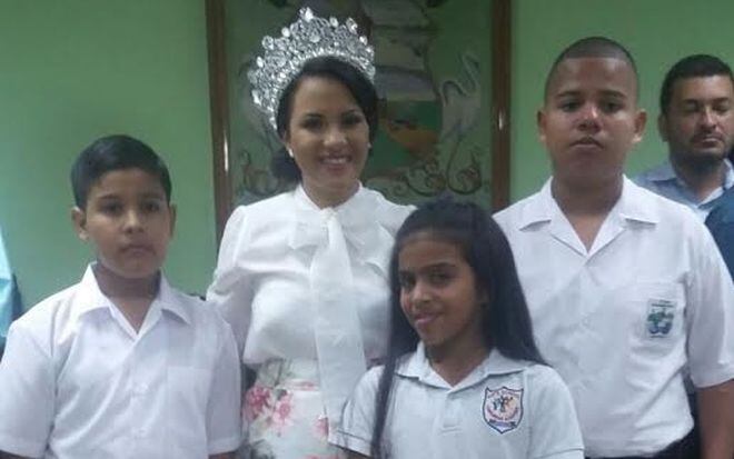 Niña de Kid´s School gana concurso de oratoria 