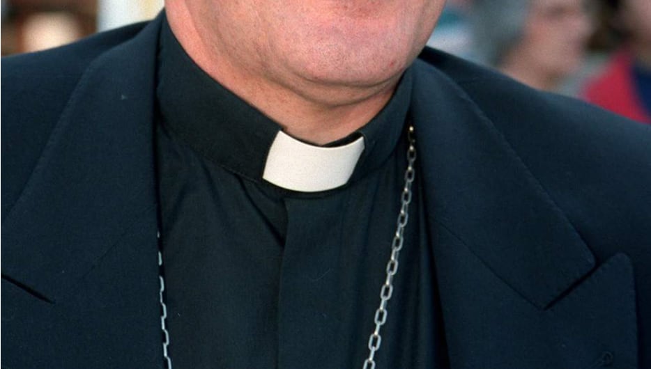Obispos de EEUU aprueban texto papal que obliga al clero a señalar abusos sexuales