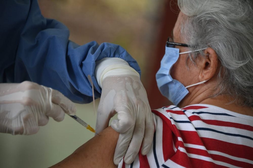 Dr. Israel Cedeño: 'La vacuna contra la influenza no protege contra el Covid-19, la gente sigue pensando eso y no es así’