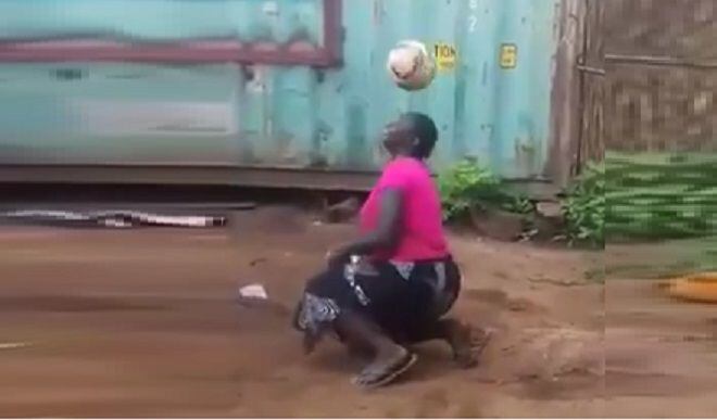 Viral. Esta africana con sus dotes de futbolista sorprende hasta a Donald Trump