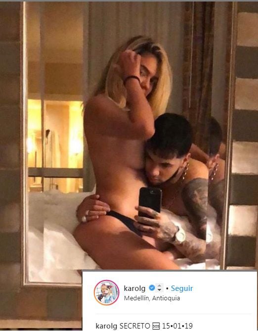 Karol G y Anuel AA encienden las redes con foto semidesnudos en redes