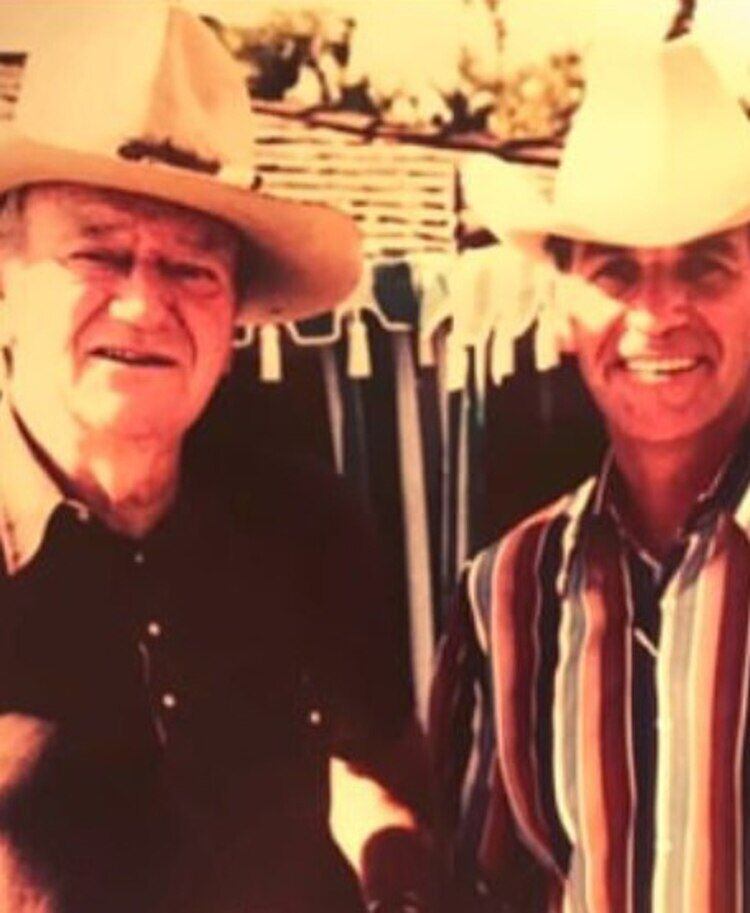 Murió a los 90 años Robert Norris, el ‘hombre Marlboro’ que nunca fumó un cigarrillo