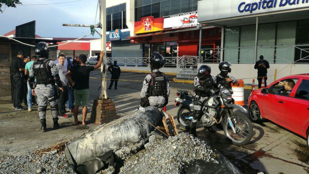 Balacera En Empeno De La Gran Estacion Dejo Dos Posibles Victimas