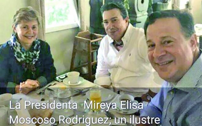 Expresidenta Mireya Moscoso se puso a tapar huecos con una pala.Explica por qué 