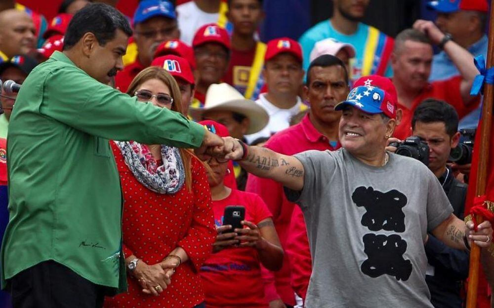 Maradona ratifica respaldo a Maduro contra 'el imperialismo'