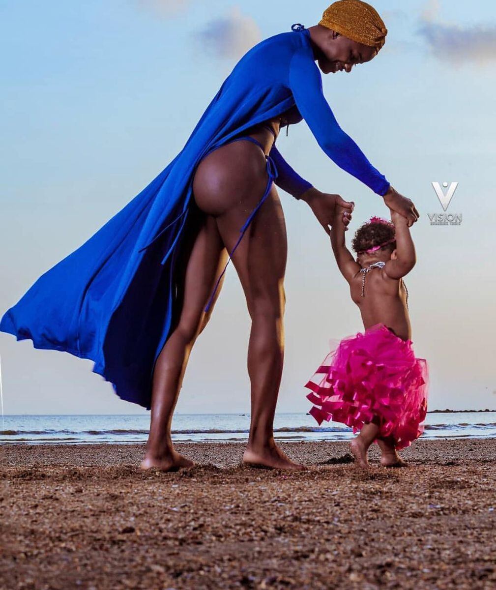 Sesión de foto de Yoani Ben con su hija Maya causa revuelo en redes 